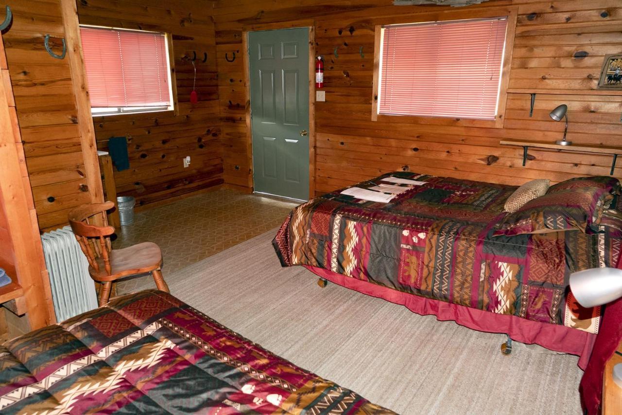 Willa Lake Guest Ranch Devils Tower Zewnętrze zdjęcie